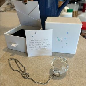 MEMORIALIGHT 40mm Crystal Ornament Rainbow Maker-Modern Grief,Sympathy,Joy,Gift